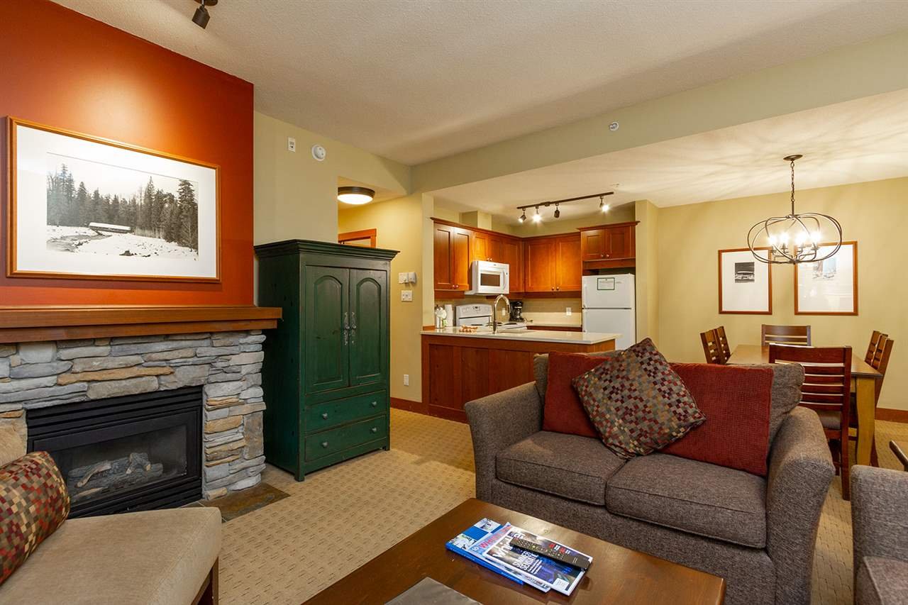 104 G1-4653 Blackcomb Wy