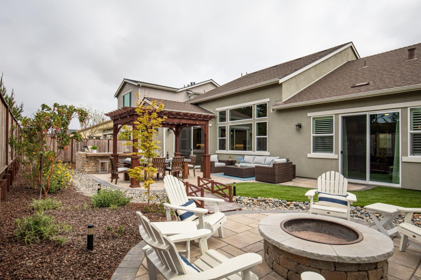 470 Logan Way