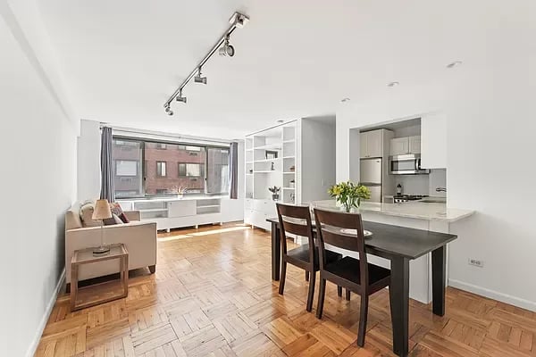420 E 64th Street Unit: W3K
