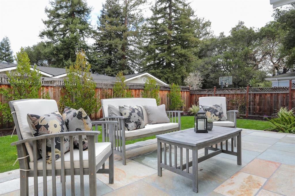 1357 Woodland Ave