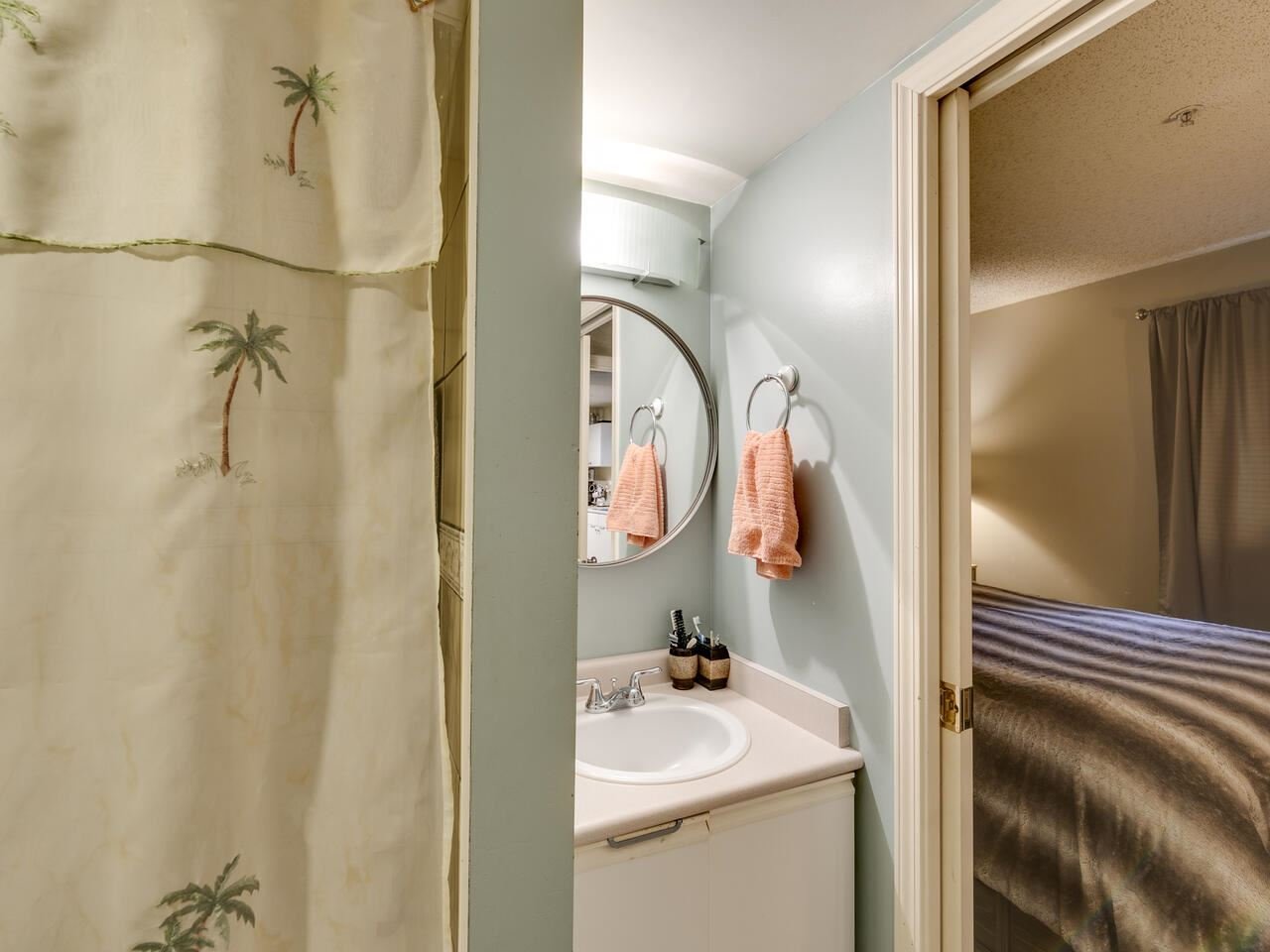 B108-40120 Willow Cres