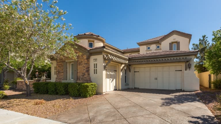 Red Rock Country Club