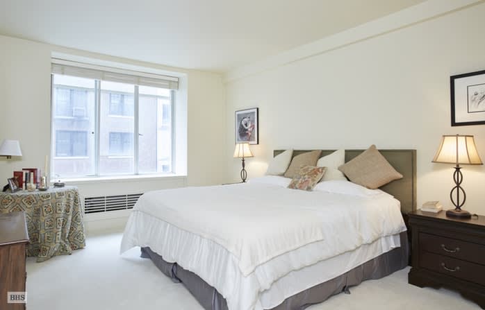 24 West 55th Street Unit: 5D/E