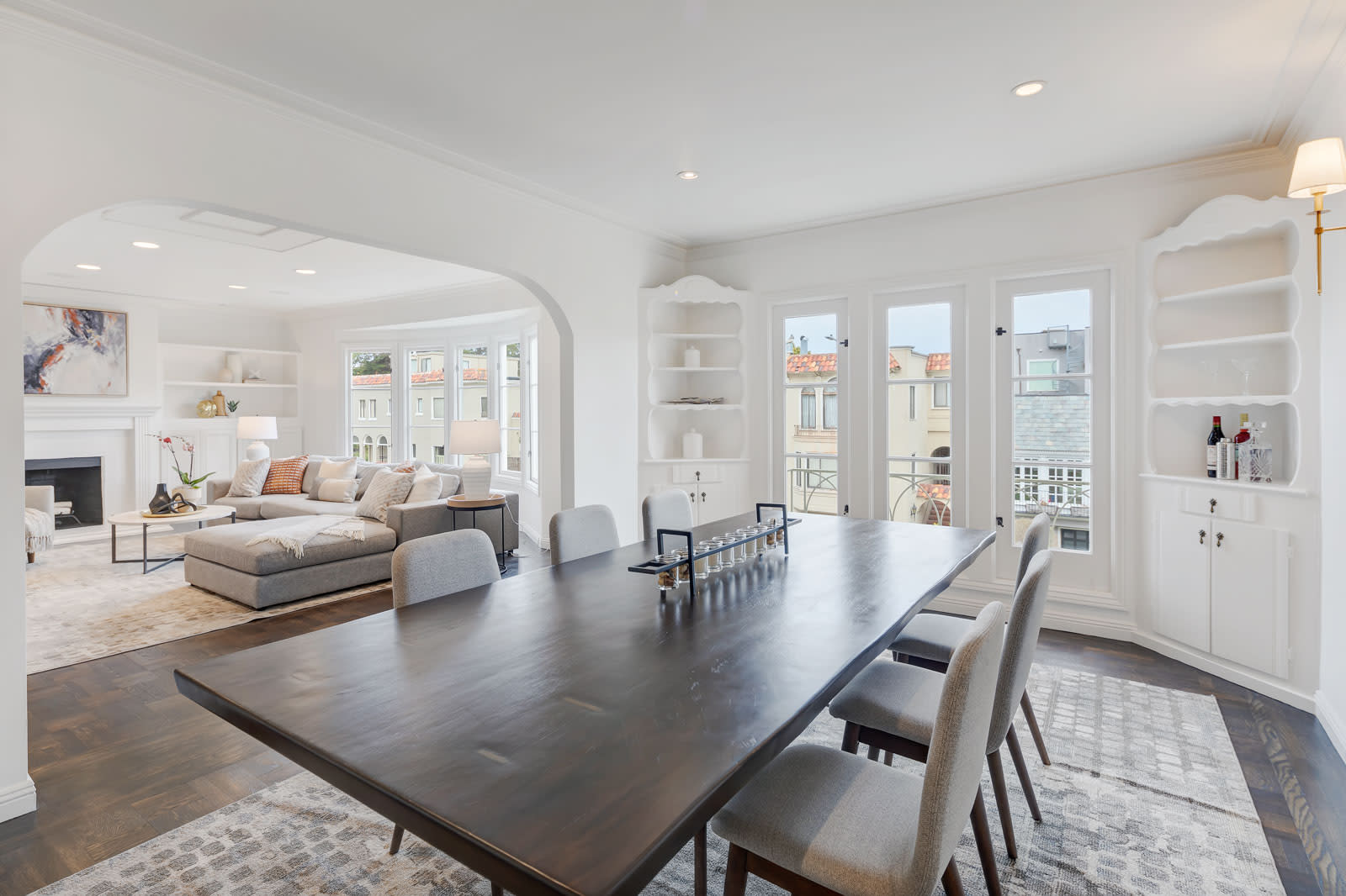 2257 Beach