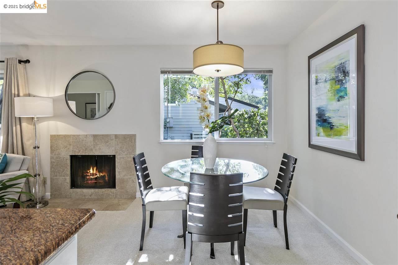 89 Emery Bay Dr
