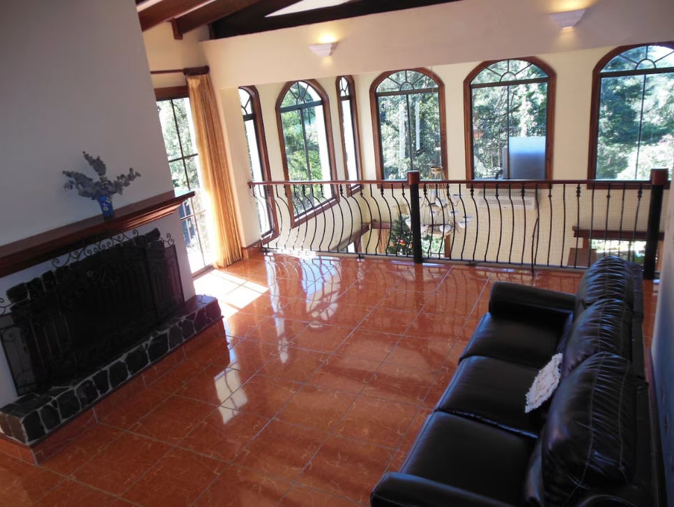 Riverfront Mountain Estate, Heredia