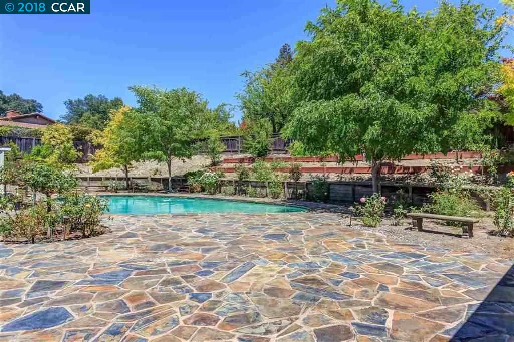 110 Allen Ct