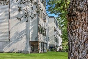 401-1124 Esquimalt Rd