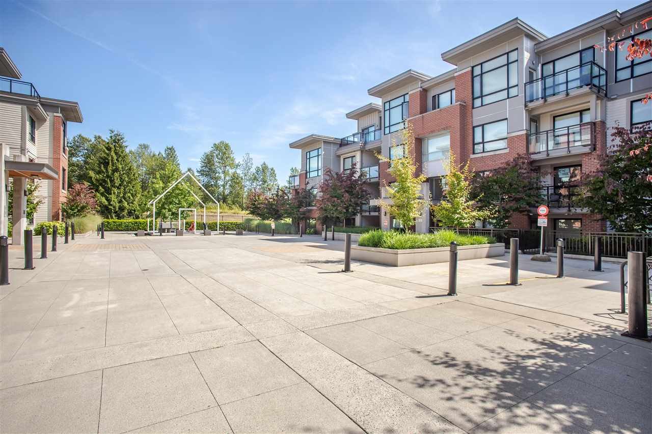 117-7058 14th Ave