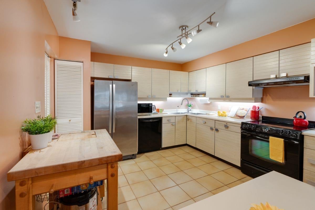 6526 Pinehurst Drive, Vancouver