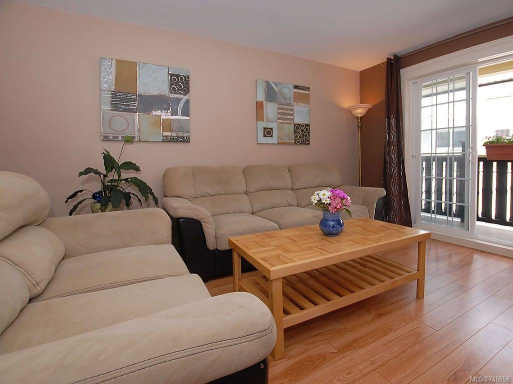 202-2752 Peatt Rd, Langford