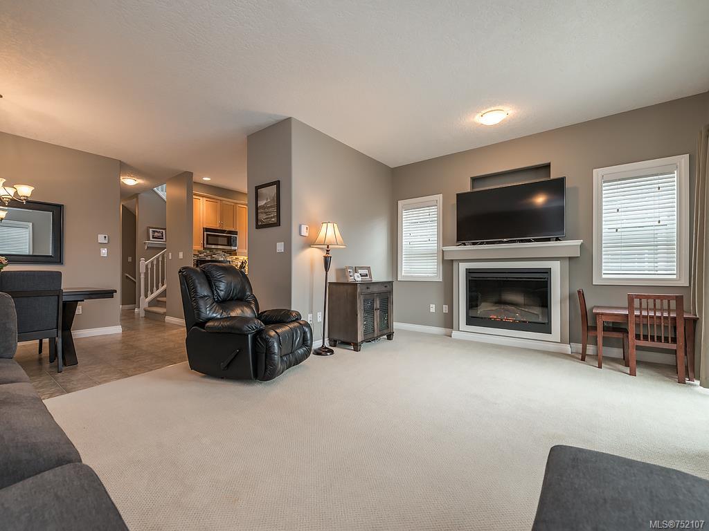 950 Walfred Rd, Langford