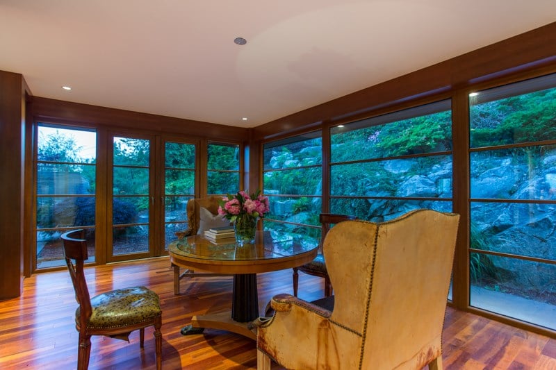 481 Craigmohr Dr