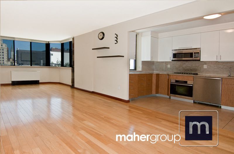 280 Park Ave S, #23M