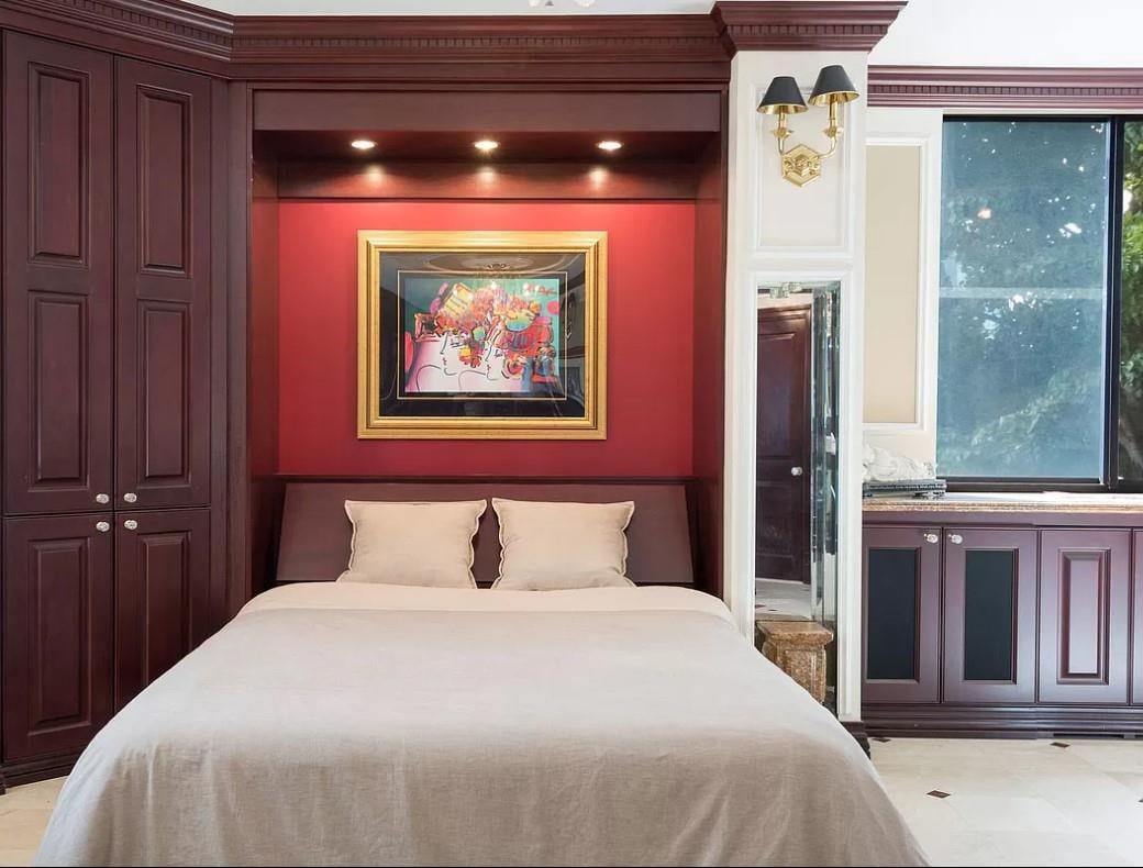 377 Rector Place, Apt 2-A