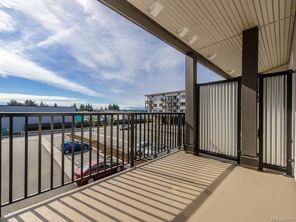 221-2871 Jacklin Rd