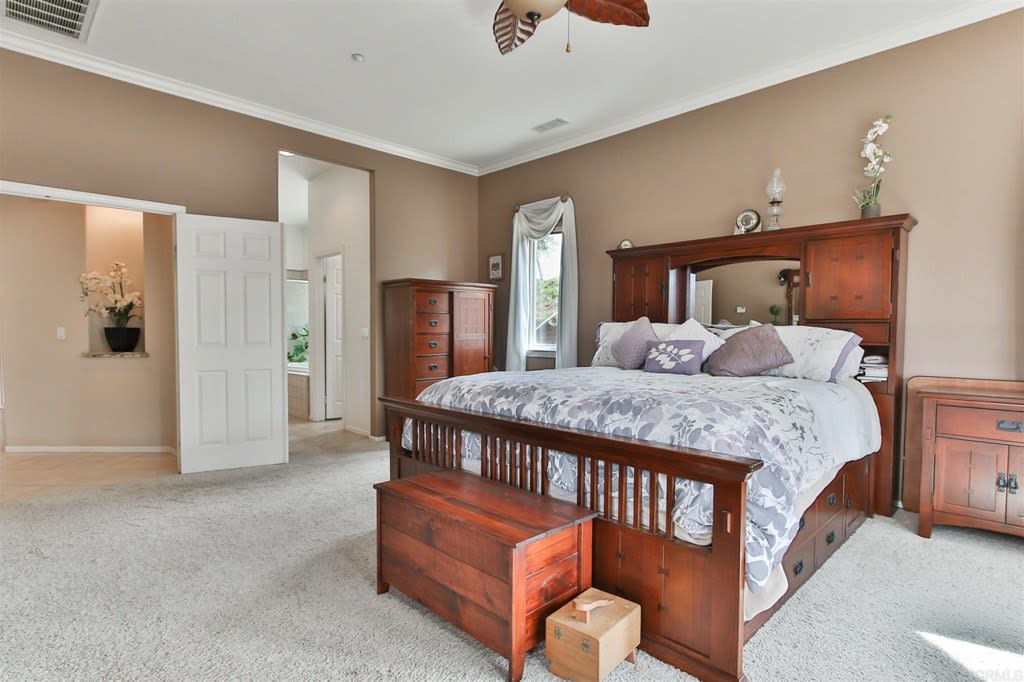 415 Peutz Valley Rd