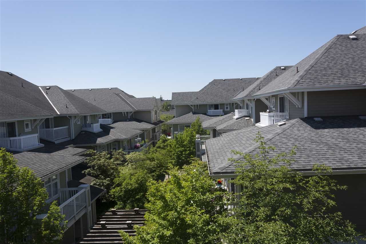 62-7388 Macpherson Ave
