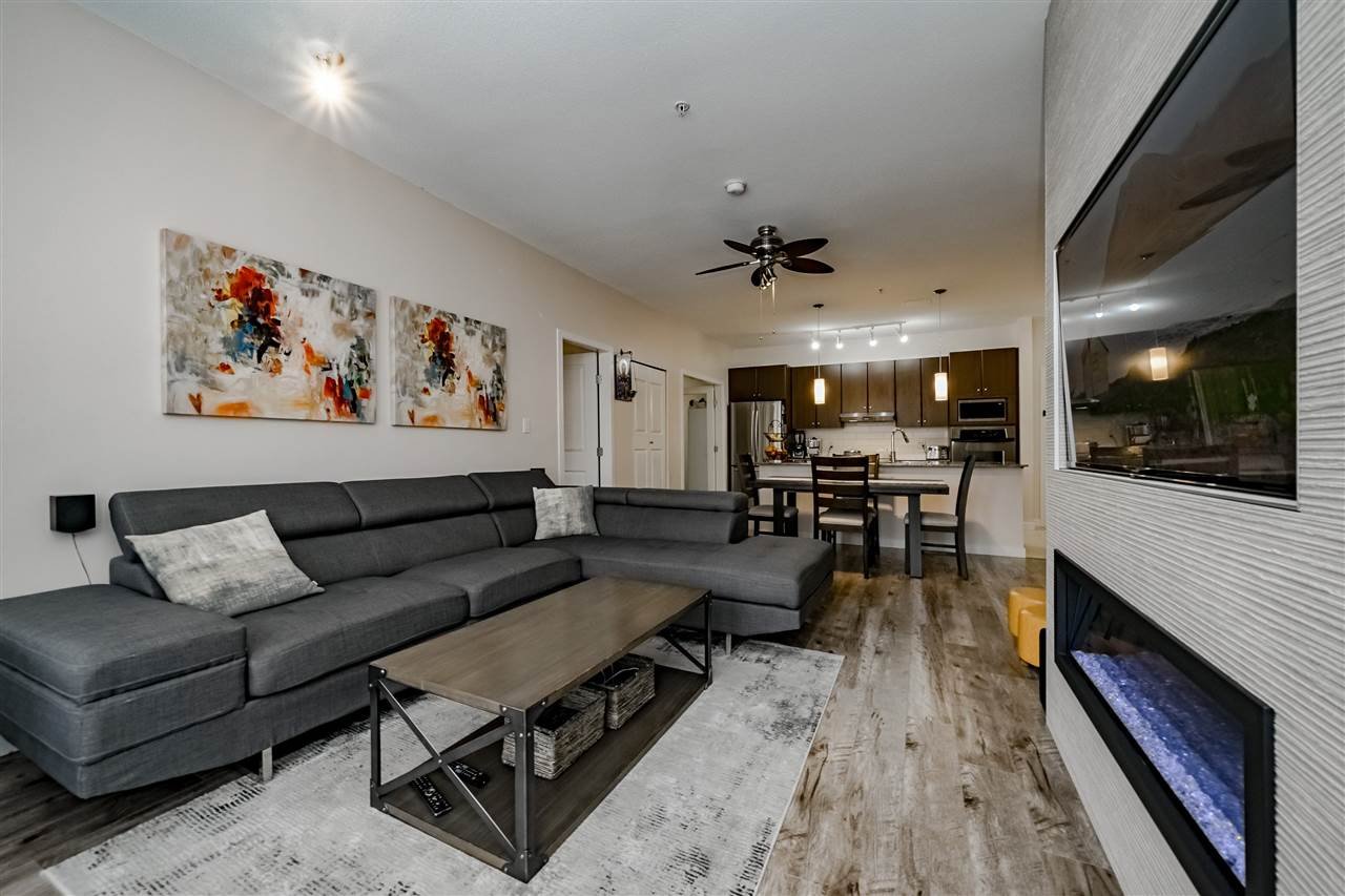 102-15388 101 Ave