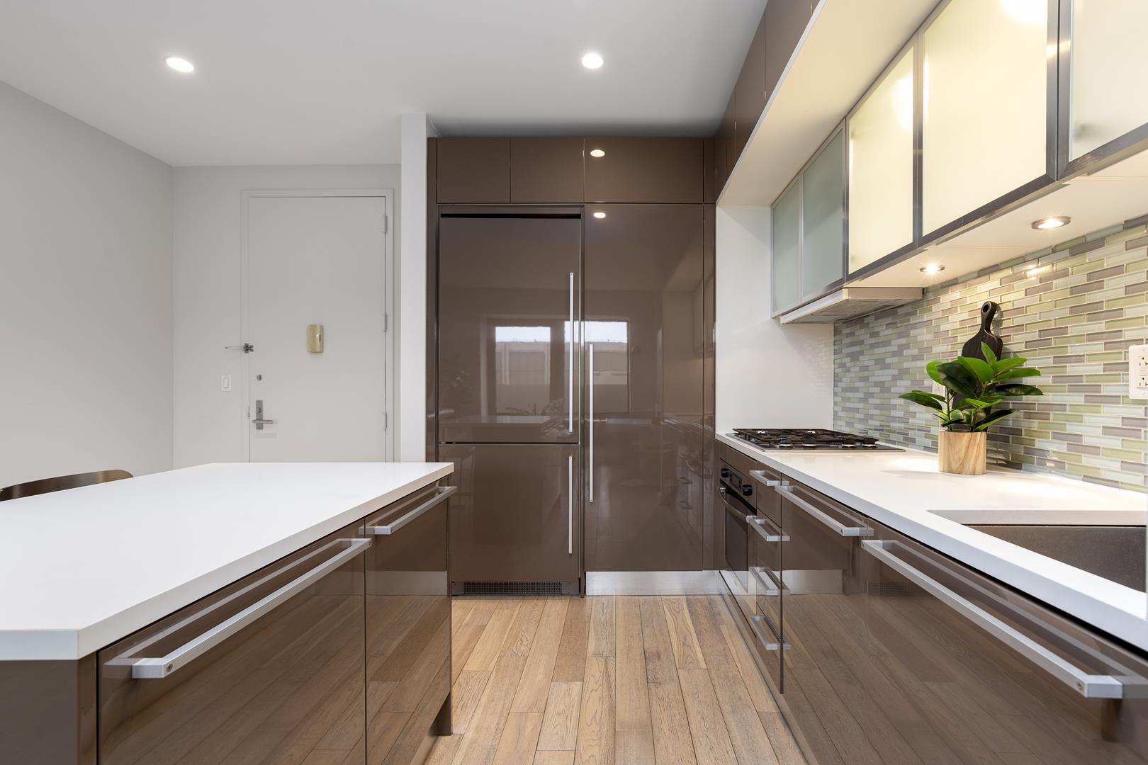 75 Wall Street, Apt 30-B