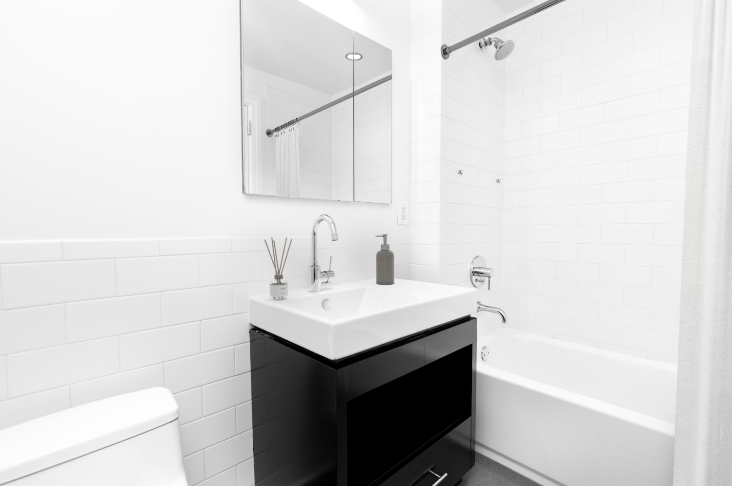 550 West 54th Street, Apt 22E