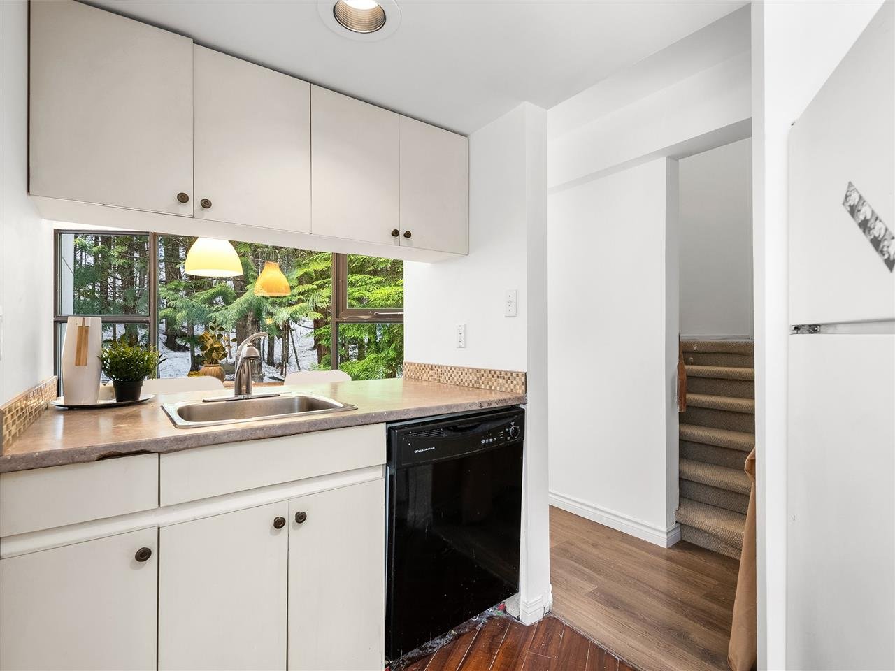 12-2561 Tricouni Pl