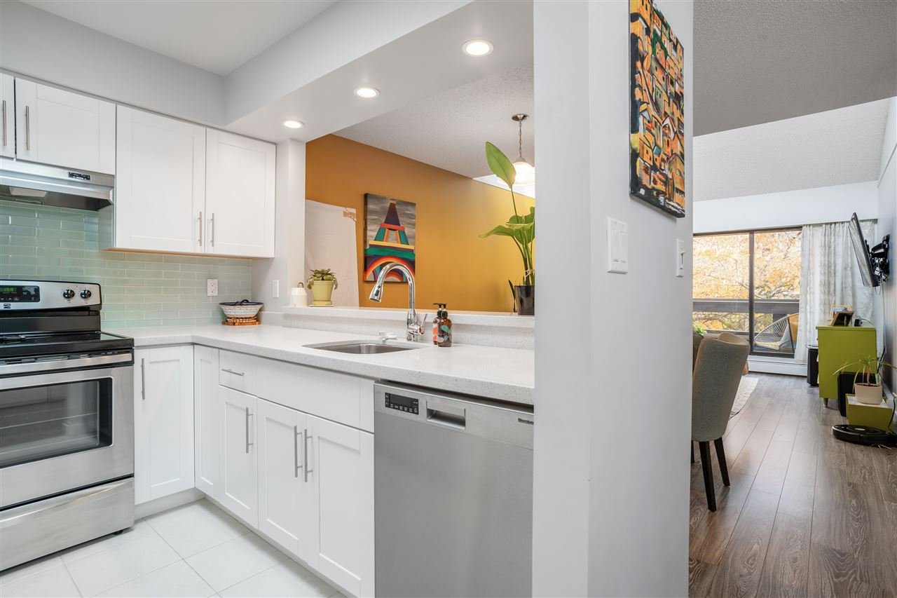 311-3420 Bell Ave