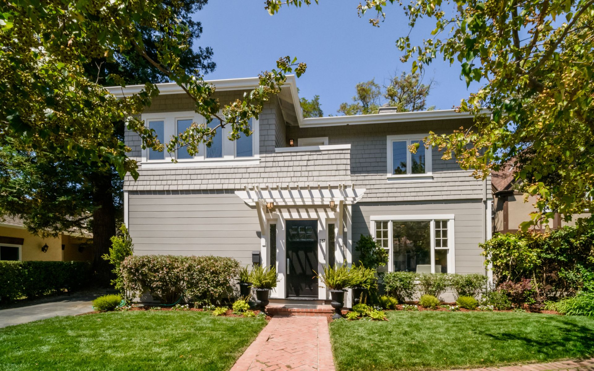 182 Warren Road