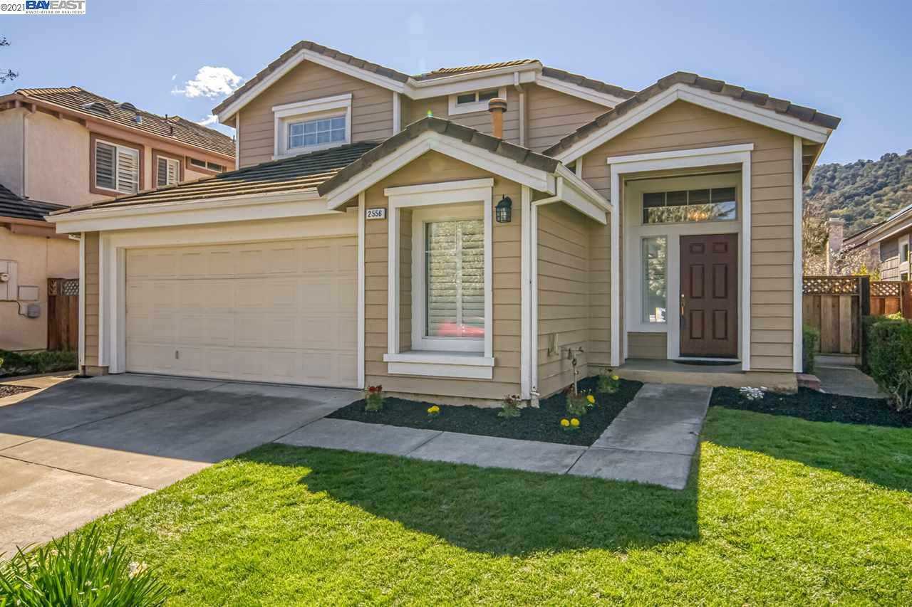 2556 Tapestry Way