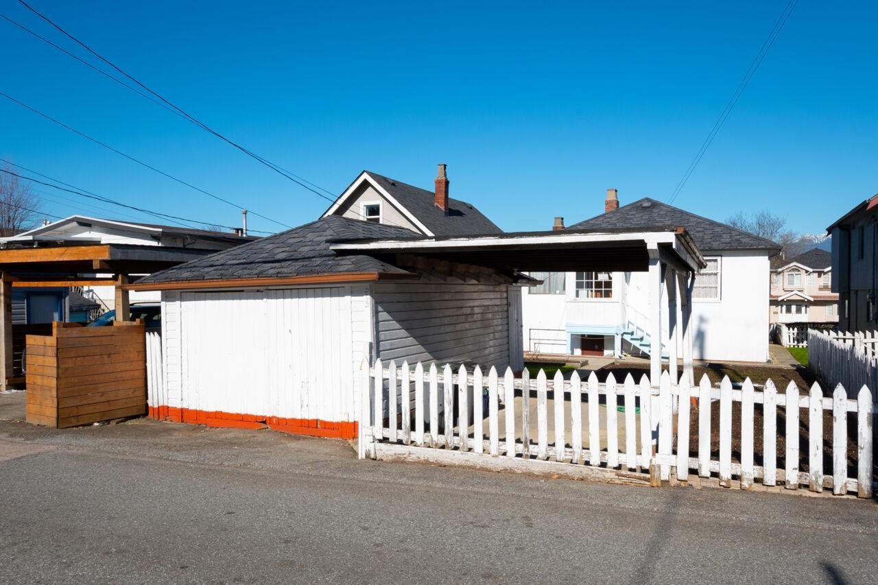 2752 Graveley Street, Vancouver
