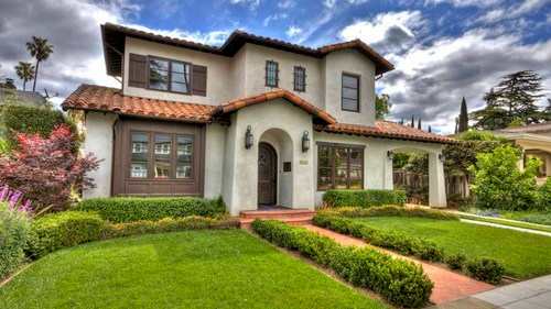 928 Plaza Dr