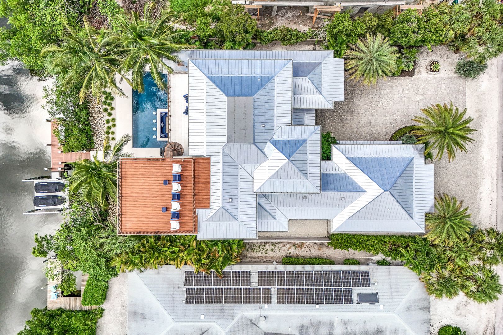 241 Willow Ave, Anna Maria, Florida, 34216