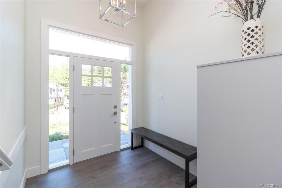 3535 Paperbark Cres