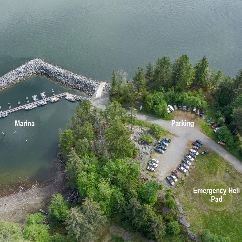 LOT 4 Brigade Bay