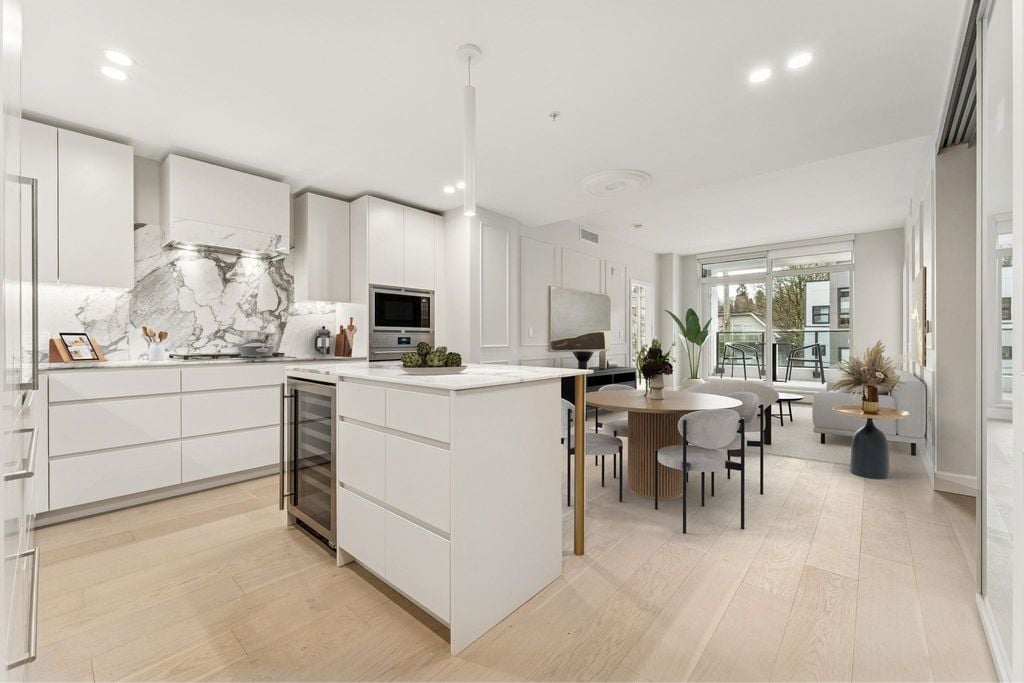 3668 W 10th Avenue 304, Vancouver