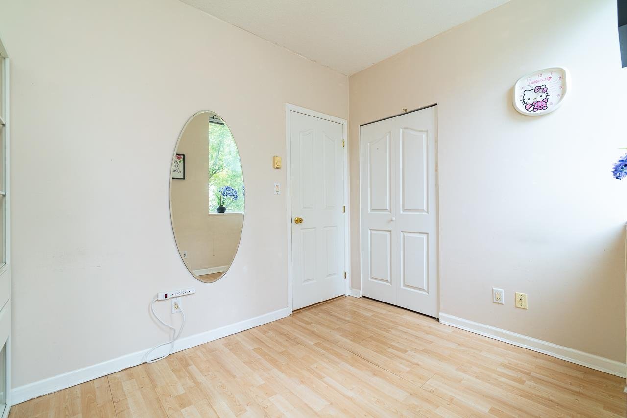 8266 Saba Rd