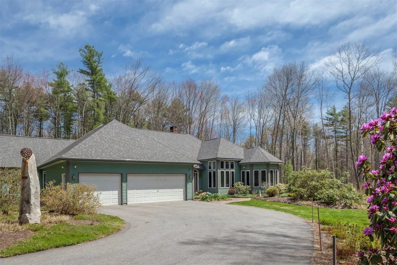 Home For Sale – 190 Ferry Road, Saco, Maine 04072