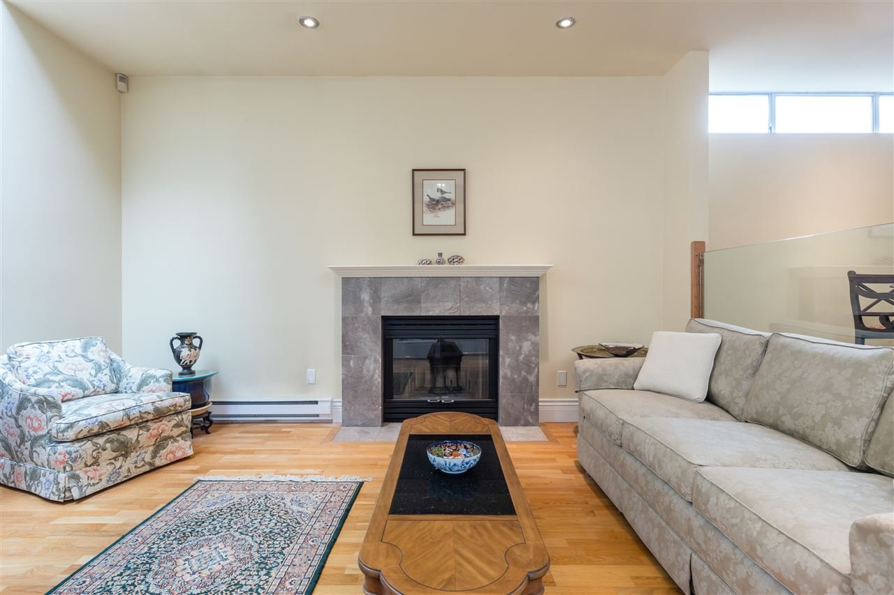 2248 W 13th Ave