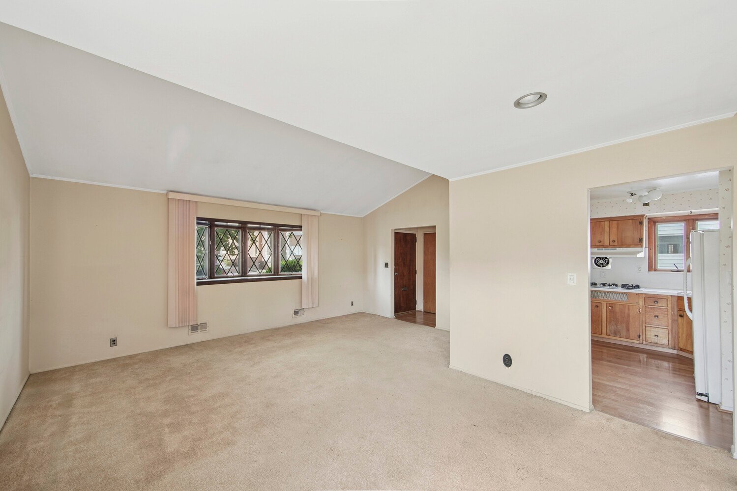 154-19 21st Avenue, Apt TOWNHOUSE