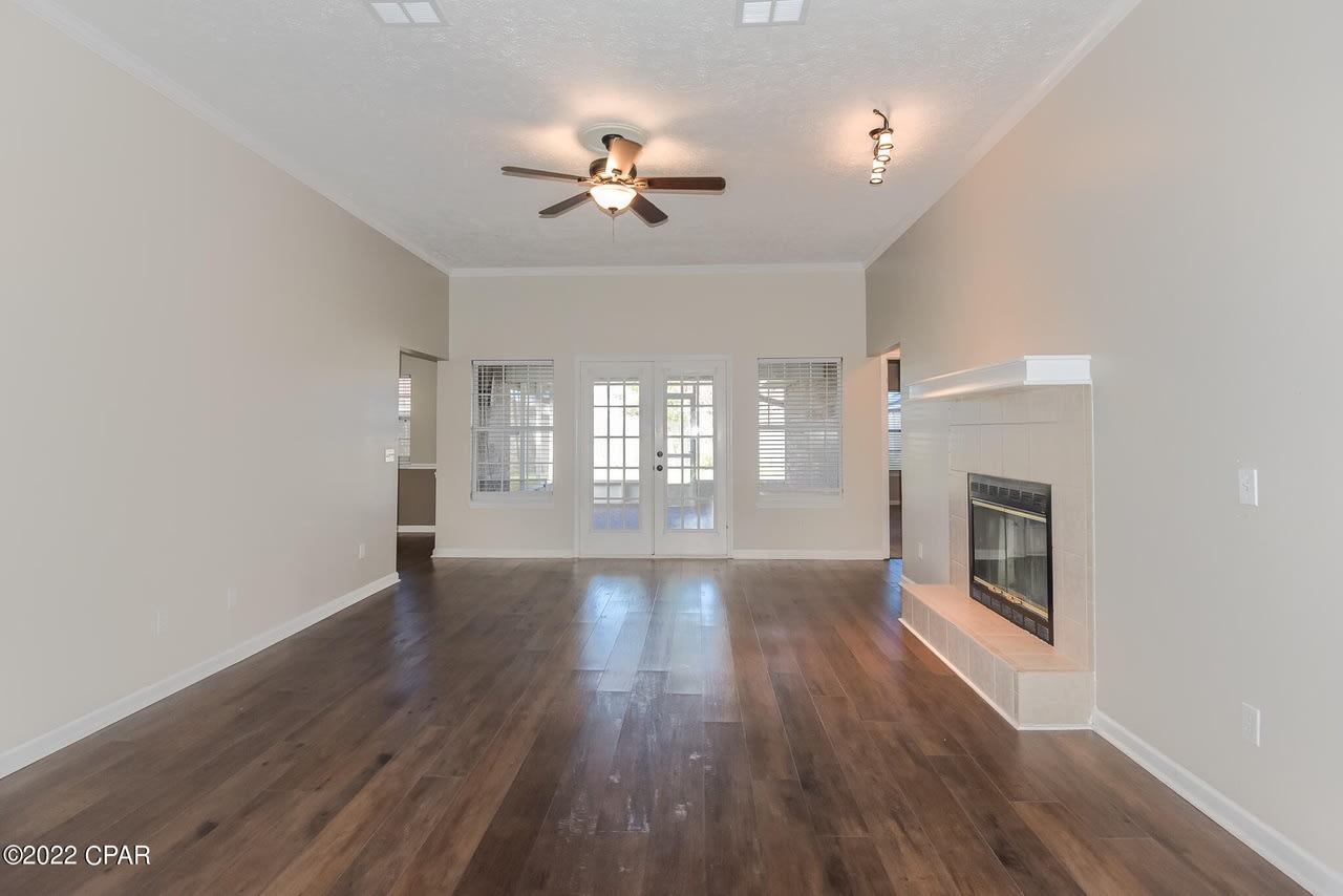 2405 Maple Court