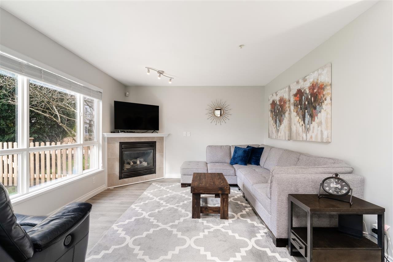 25-6513 200 Street, Langley