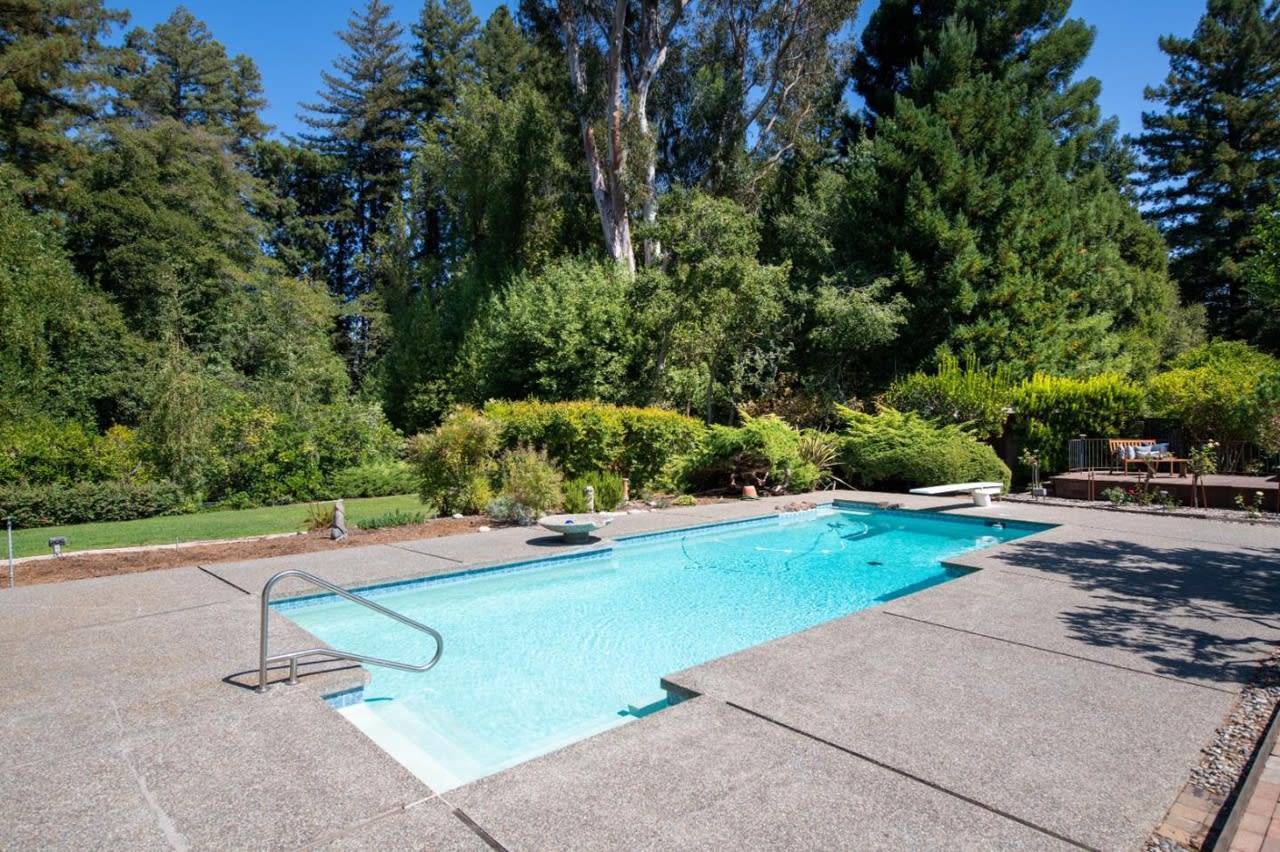 321 Grove Drive