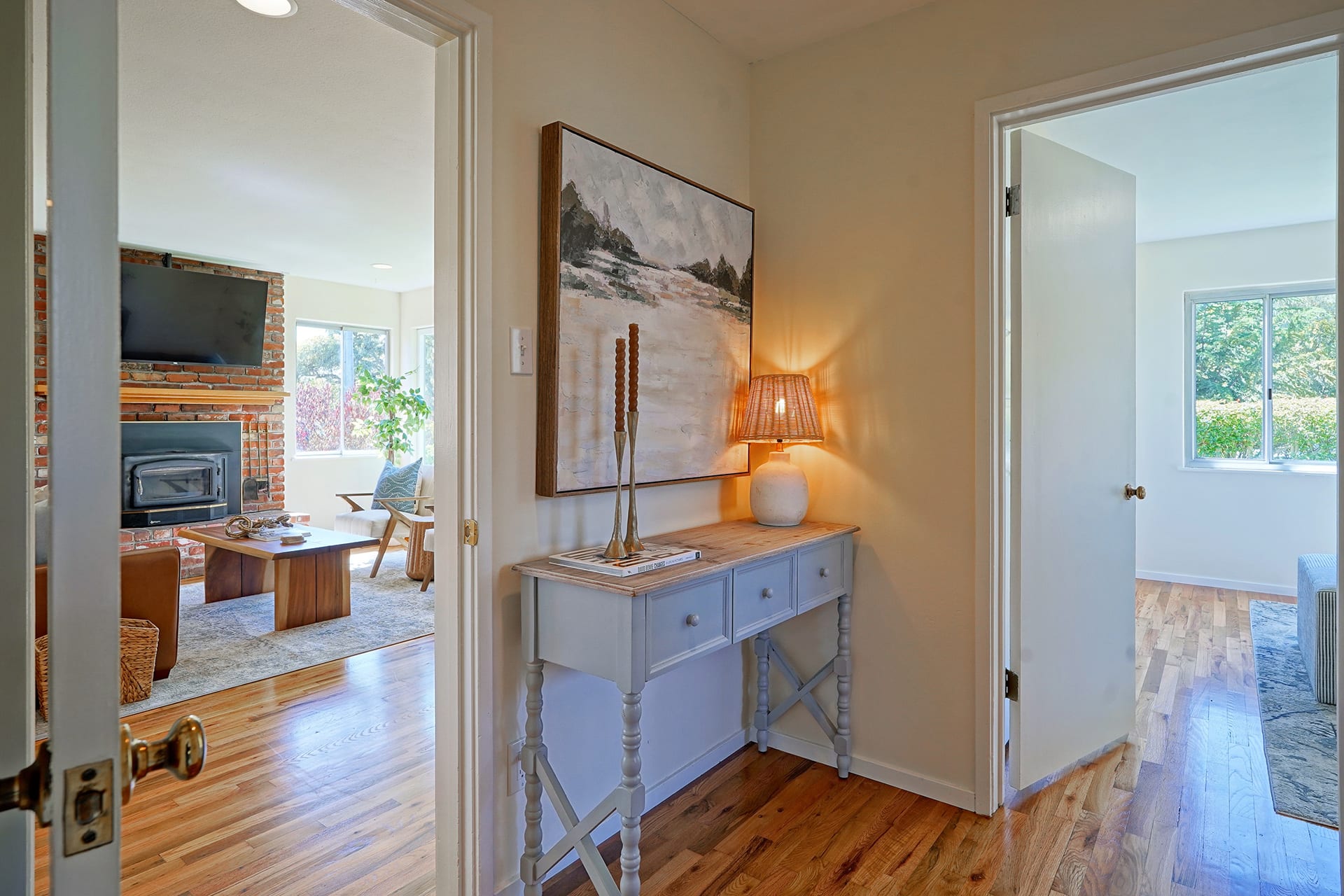 Pacific Grove Jewel - 910 Short St