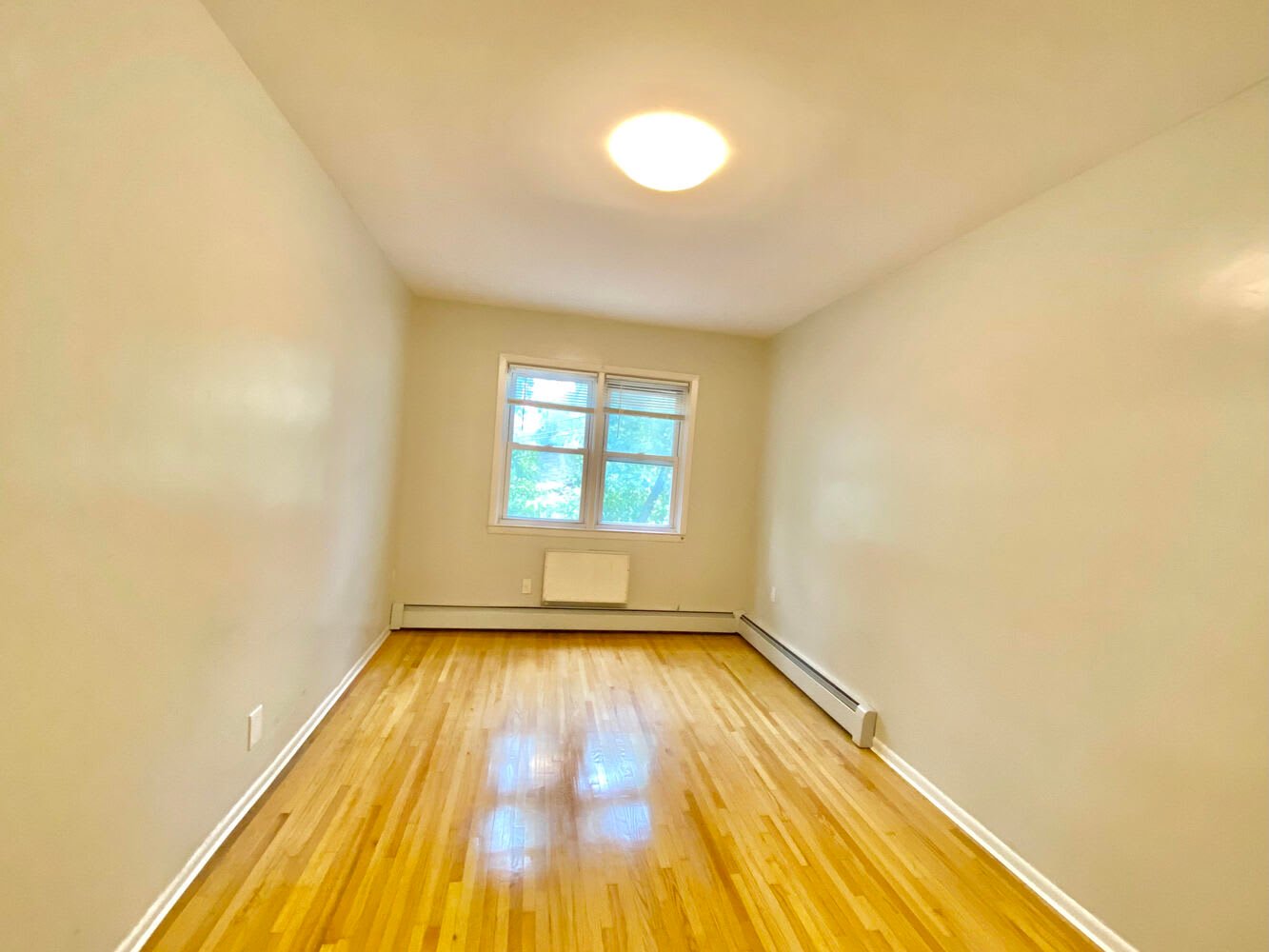 26-14 9th St, #3F
