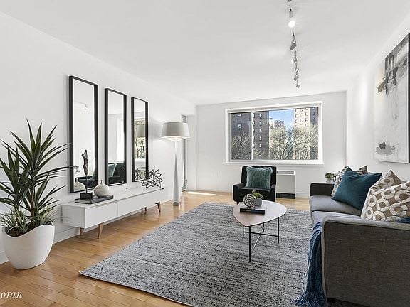 40 West 116th St. Unit: B308