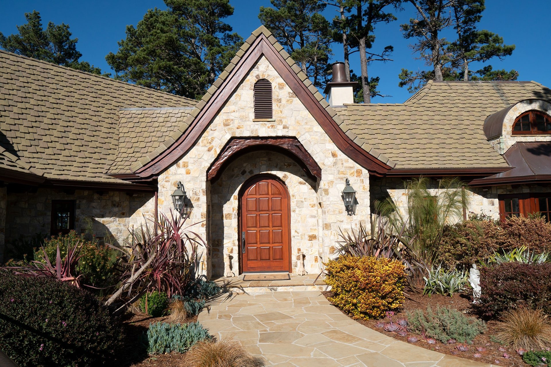 Stunning Peninsula Views - 309 Mt Devon Road
