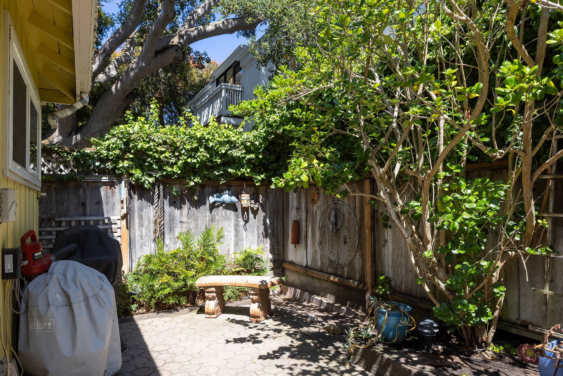 Charming Pacific Grove Cottage - 125 16th Street