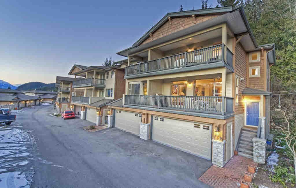 18-1026 Glacier View Dr