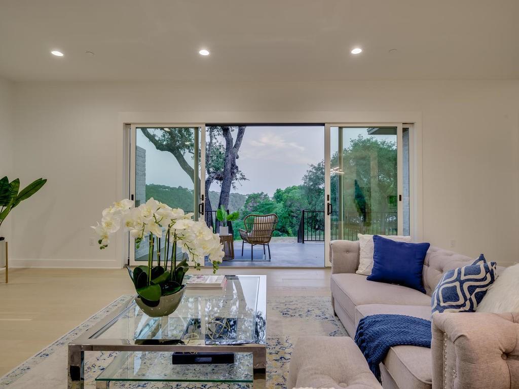 545 Canyon Rim Dr