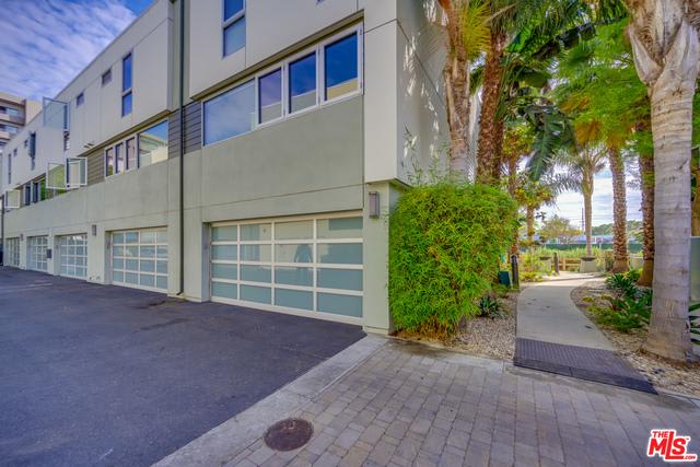310 Washington Boulevard, Unit 506